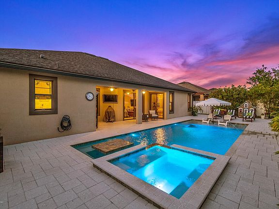 3rd image of 3600 Brunot Cir