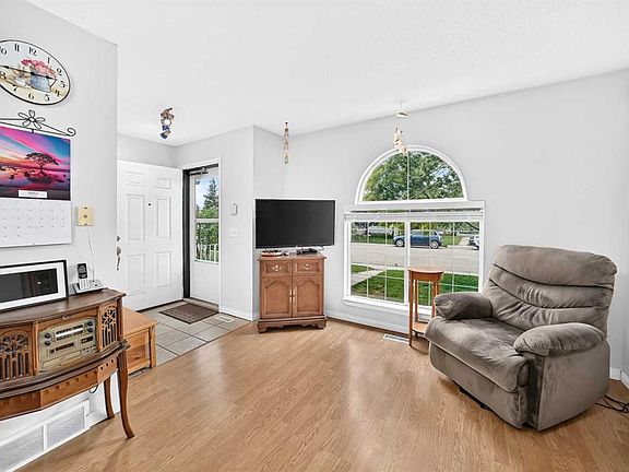 3rd image of 57 W San Diego Way NE