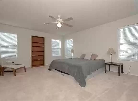 5th image of 9165 Benevolent Ct