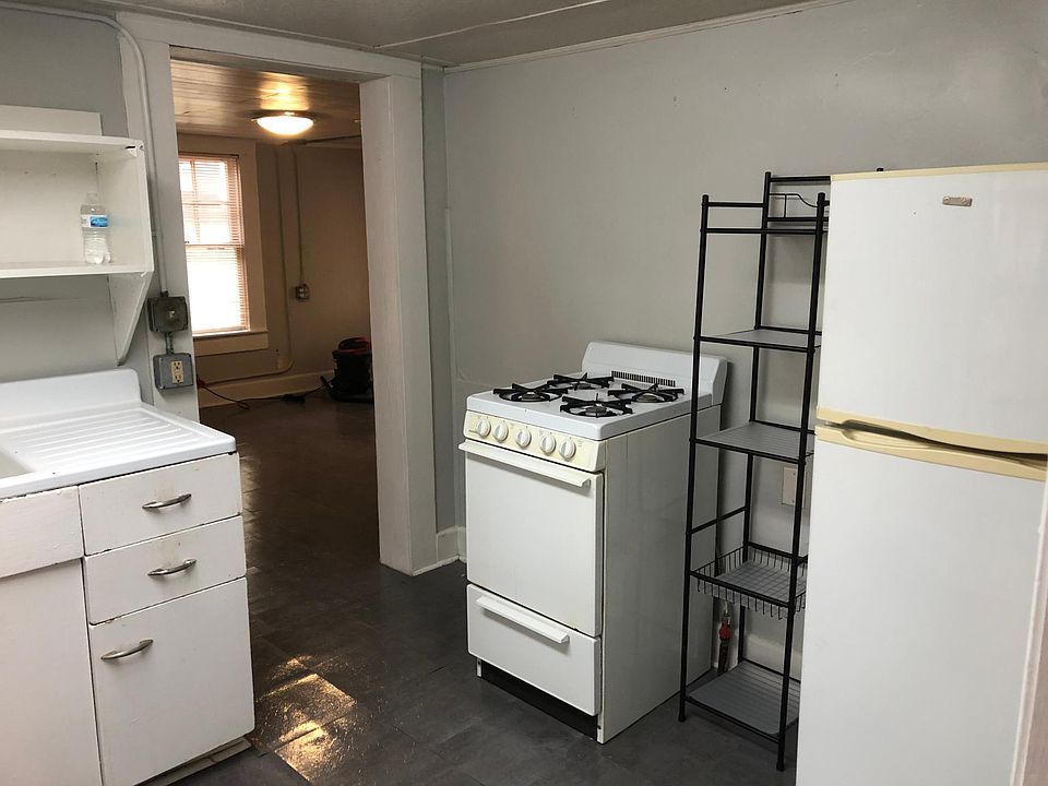 1st image of 122 Hayter St #G1