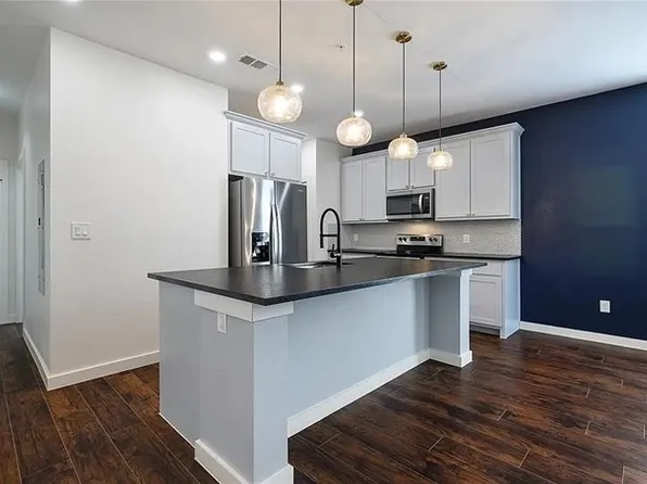 800 S Welch St, Denton, TX