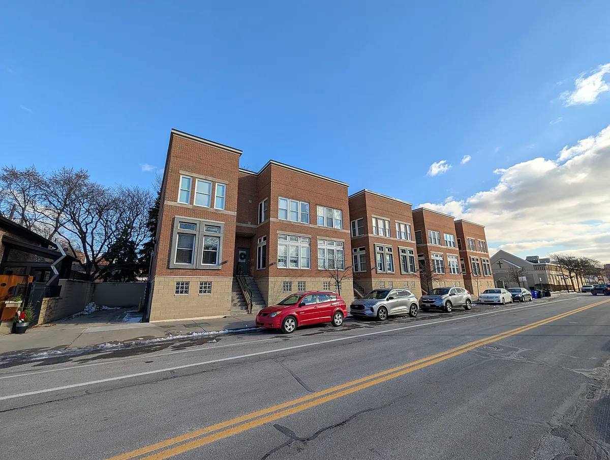 Building Photo - 4422 3rd St