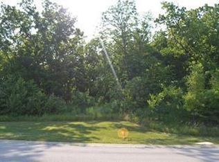 6842 N Myrtle Ct, Kansas City, MO 64119