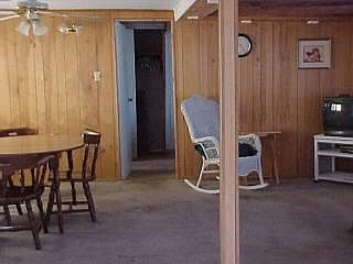 3rd image of 403 Pine Ave NW