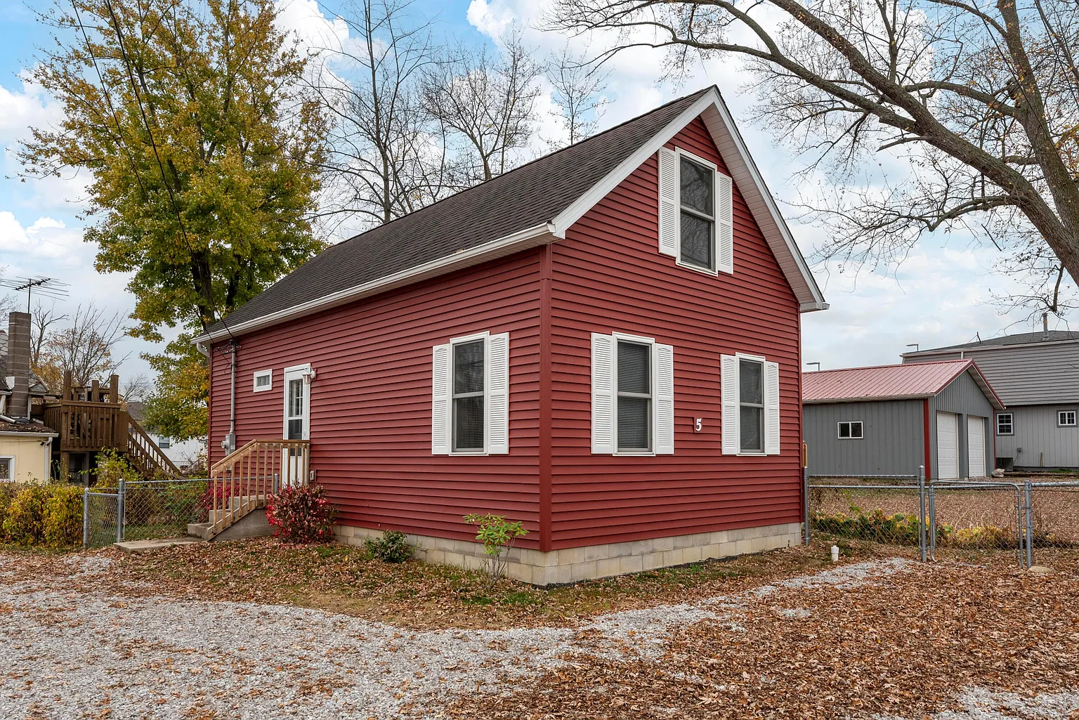 5 Rosebraugh Cir E photo 1