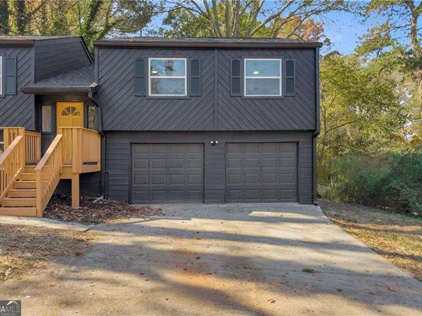 6150 Silver Spur Dr, Lithonia, GA 30058