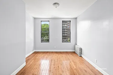 Rented by Triplemint