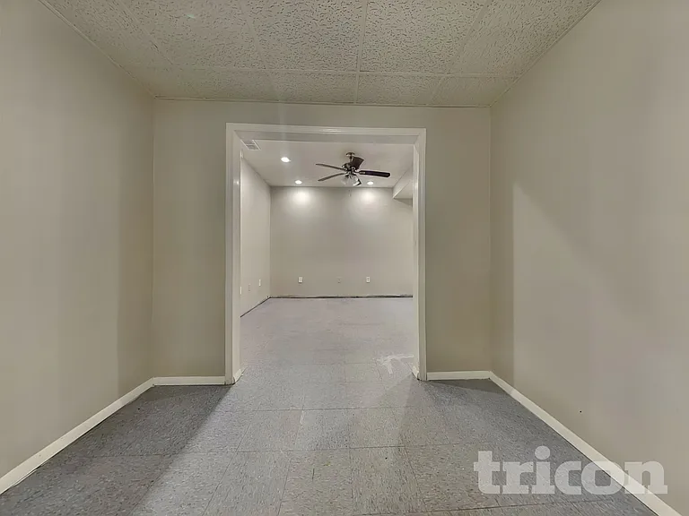 1110 Karastan Ct SW — Photo 17