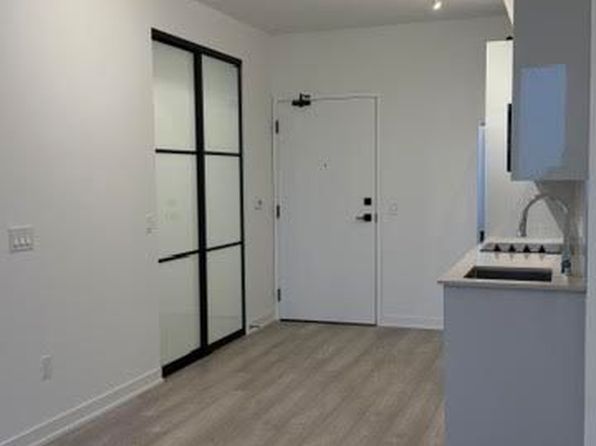 474 Caldari Rd #1308, Vaughan, ON L4K 0E1