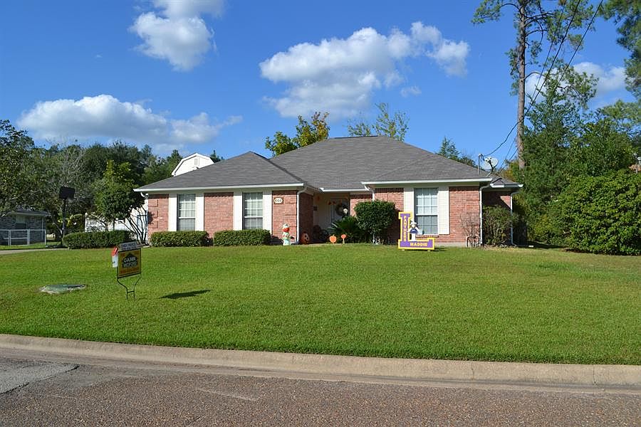 1st image of 600 Englewood Dr