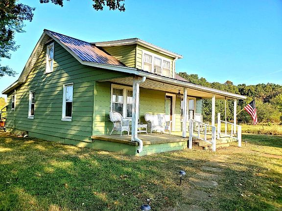 2nd image of 2327 Erin Rd