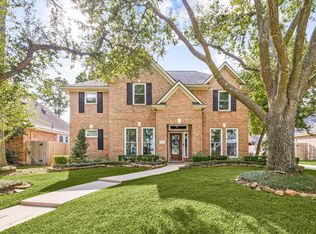 13611 Monteigne Ln, Cypress, TX 77429