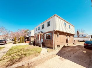 6149 148th St, Flushing, NY 11367