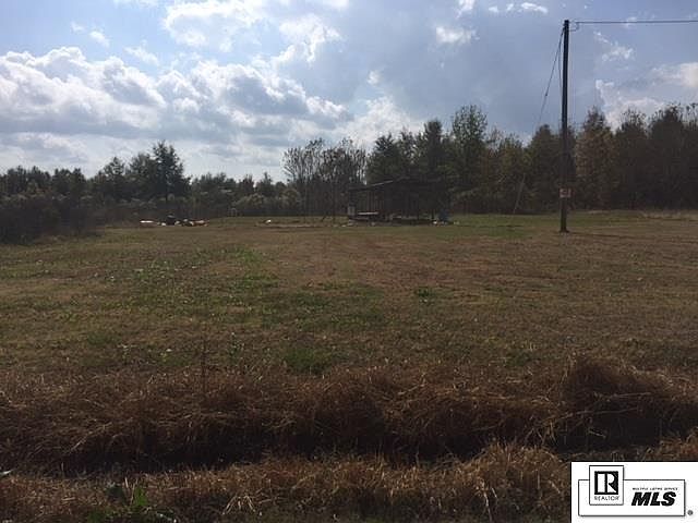 2nd image of 348 Heather Ln
