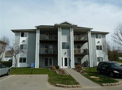 1st image of 120 Shannon Dr Unit 11