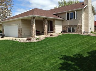 5570 22nd Ave NW, Rochester, MN 55901