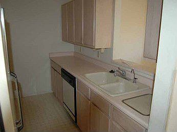 3rd image of 474 S Sawmill Gardens Dr