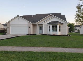 3705 Shadow Creek Dr, Fort Wayne, IN 46818