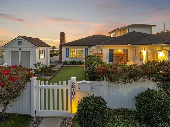 2704-06 Deerpark St, San Diego, CA 92110 home