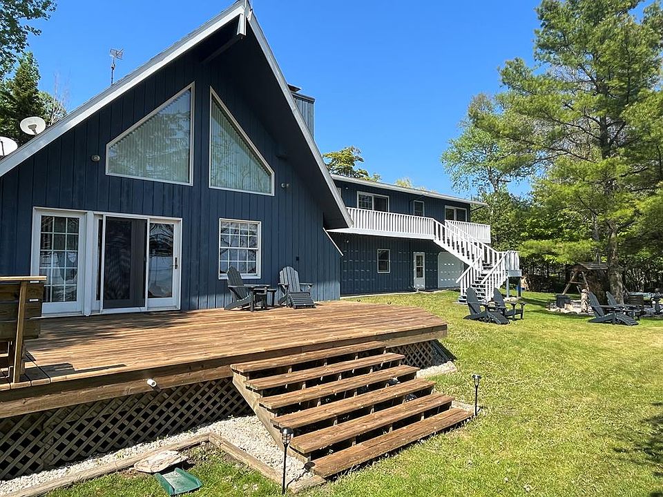 1st image of 359 Wickman Dr