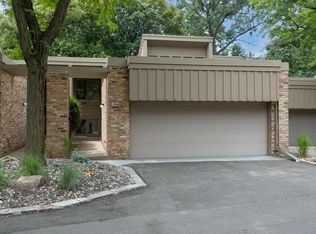 5708 Duncan Ln, Edina, MN 55436