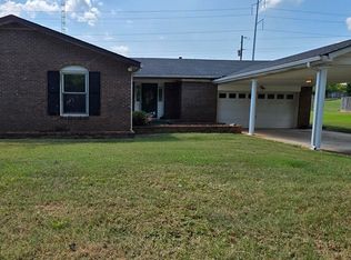 4401 Maple Ln, Bowling Green, KY 42101