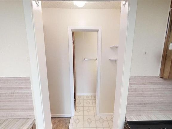3rd image of 900 Milford Way #A