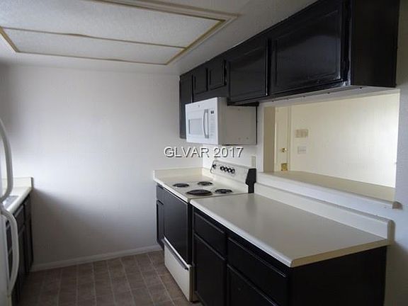 4th image of 5419 Centurion Ct Unit 202