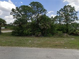 841-843 Eisenhower Blvd, Lehigh Acres, FL 33974