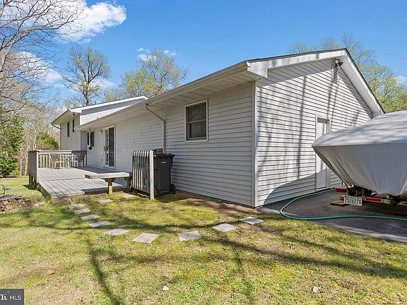 3rd image of 23103 Hayden Ct