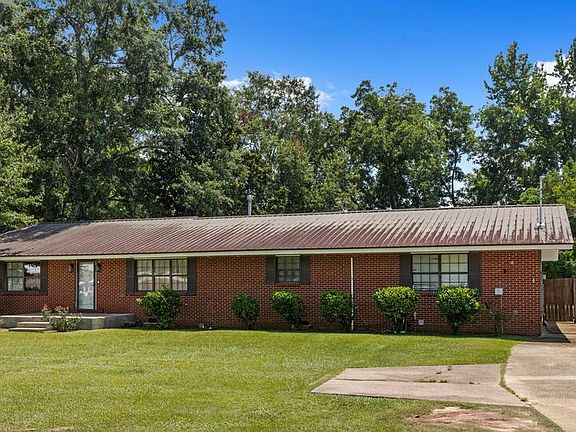 2nd image of 113 Ozark Rd