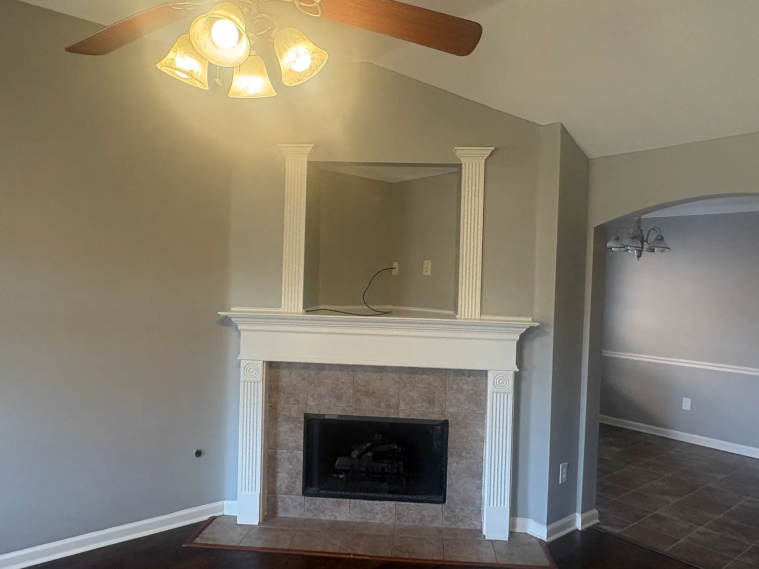 Beautiful 3 Bed 2 Bath Cordova Home! — Photo 4