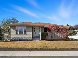 14208 30th St NW, Edmonton, AB T5Y1N9