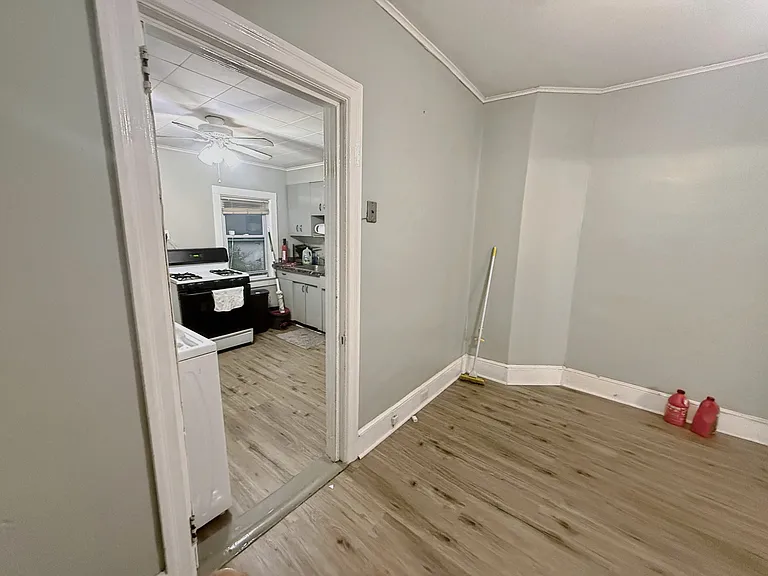 dining room to kitchen view