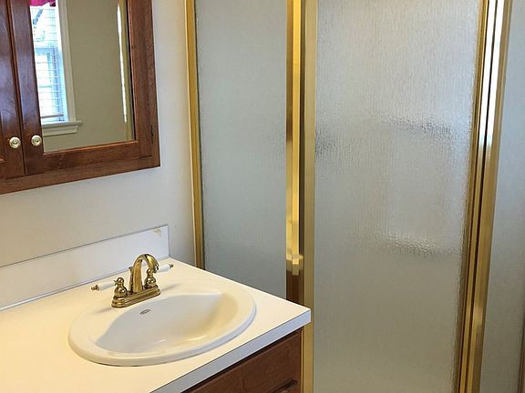 3rd image of 205 W 17th St