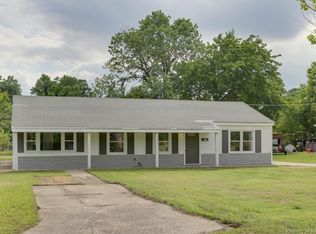 17459 Warwick Blvd, Newport News, VA 23603