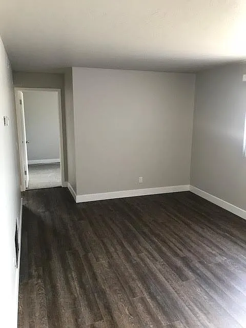 2 bed, 1100 sqft, $1,495 — Photo 4