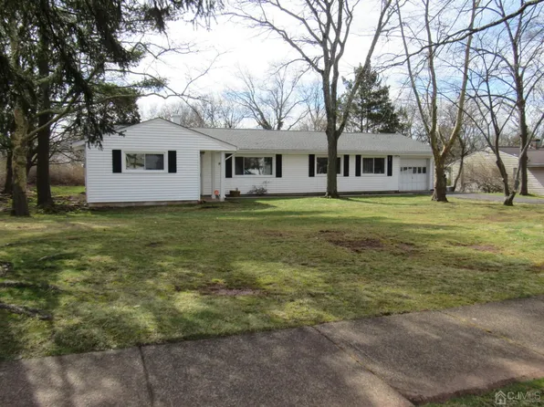 153 Fountain Ave, Piscataway, NJ 08854