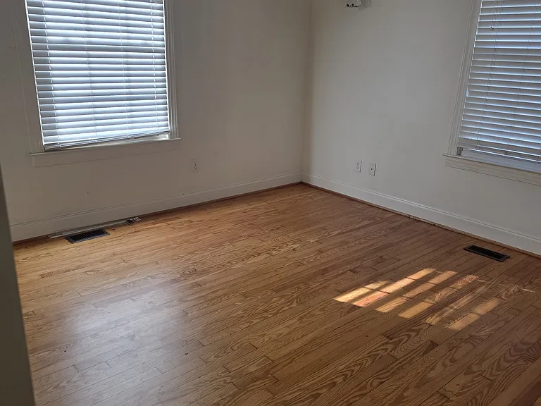 809 Cone Ave — Photo 9