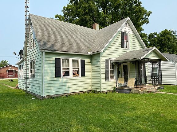 2nd image of 523 N Guthrie St