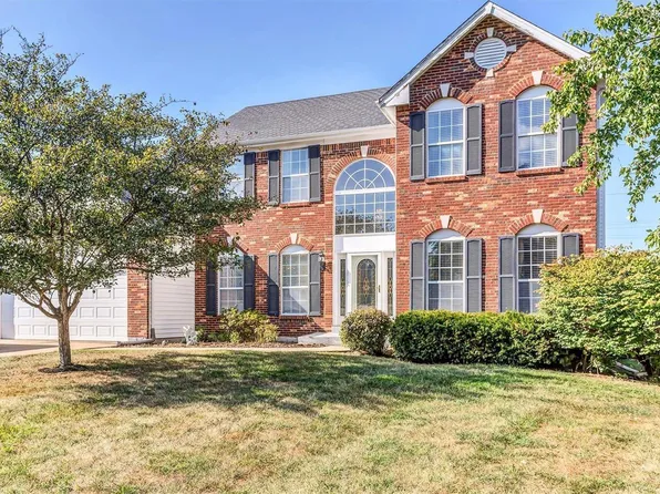 7462 Pierside Dr, Dardenne Prairie, MO 63368