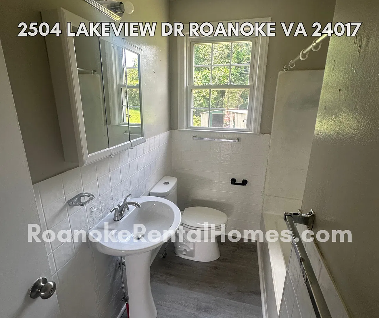 2504 Lakeview Dr Roanoke VA 2bed/1bath $1295 — Photo 4