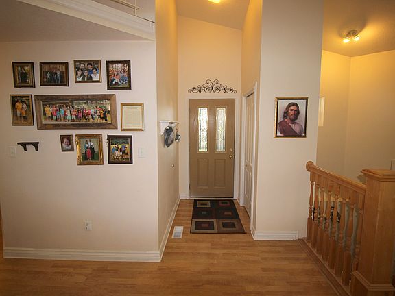 4th image of 3525 S Fairway Cir