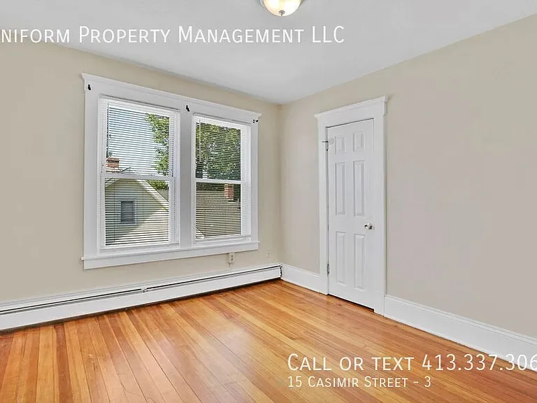 15 Casimir St #3 — Photo 24