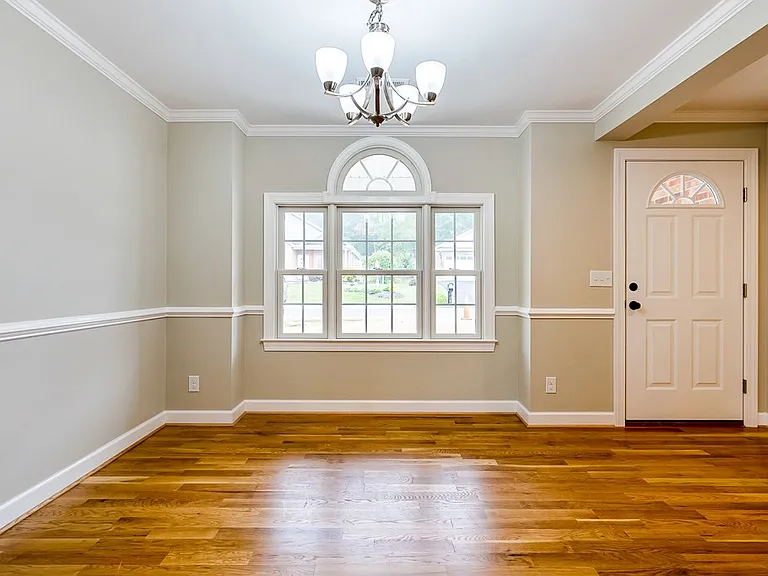 235 College Park Dr — Photo 5