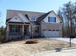 1360 Trafalgar Dr, High Point, NC 27262