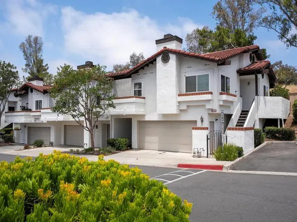 3950 Murray Hill Rd, La Mesa, CA 91941