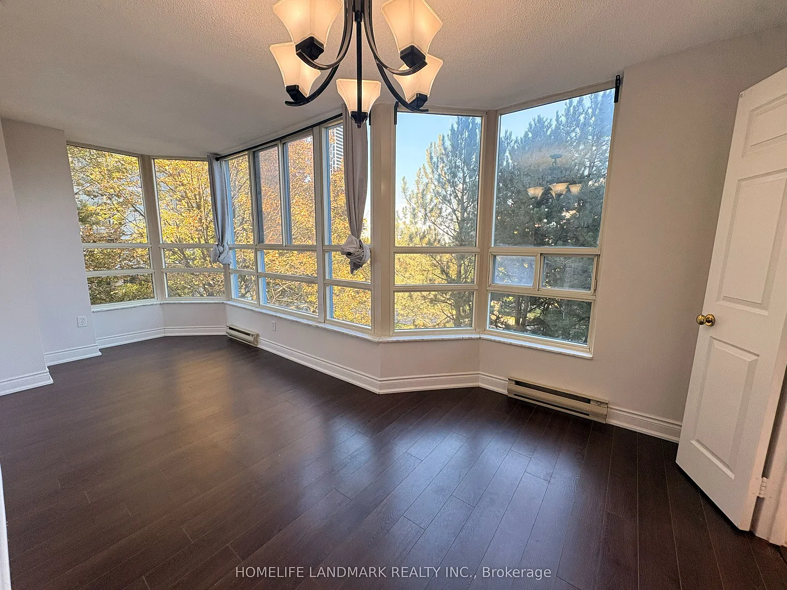 250 Webb Dr — Photo 4