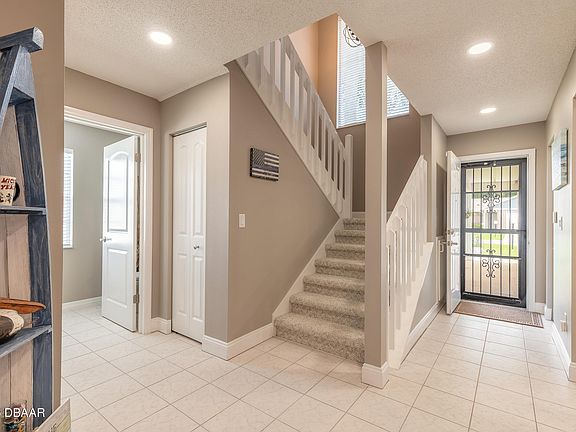 3rd image of 100 Black Crow Cir