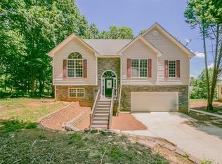 20 Lake Charles Xing, Covington, GA 30016